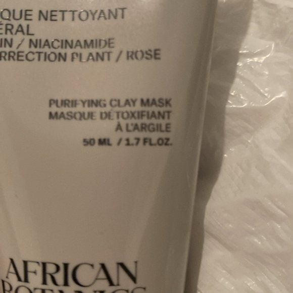African Botanics mineral cleansing mask - Picture 3 of 3